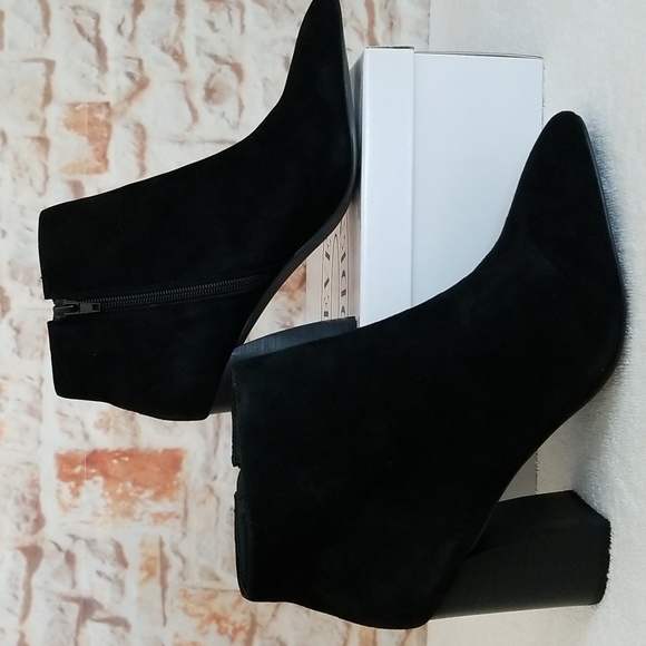 New Steve Madden Simmer Booties - Picture 3 of 10